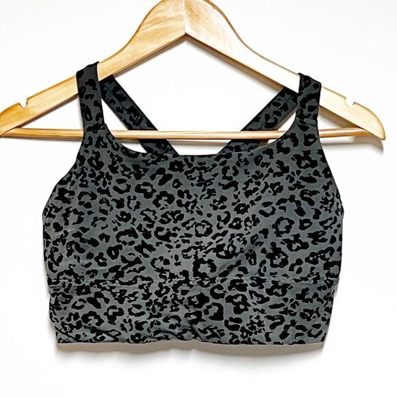NWOT ATHLETA Warrior Longline Sports Bra Cheetah Print Sz M Host Pick - Picture 3 of 7